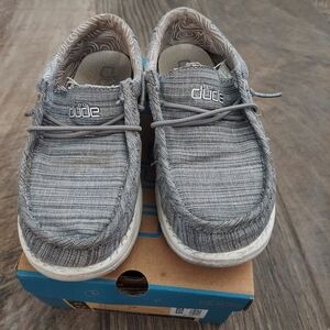Grey Hey Dudes